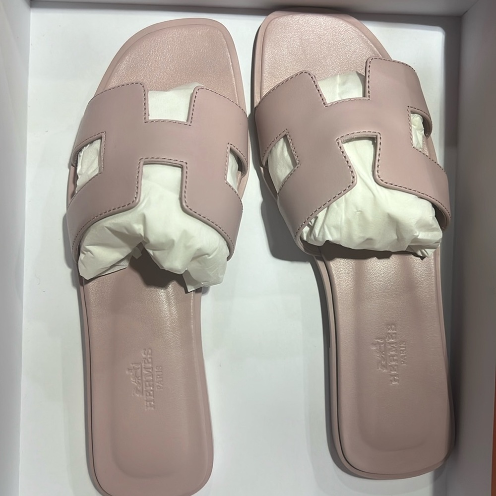 HERMES ORAN SANDAL BRAND NEW SANDAL